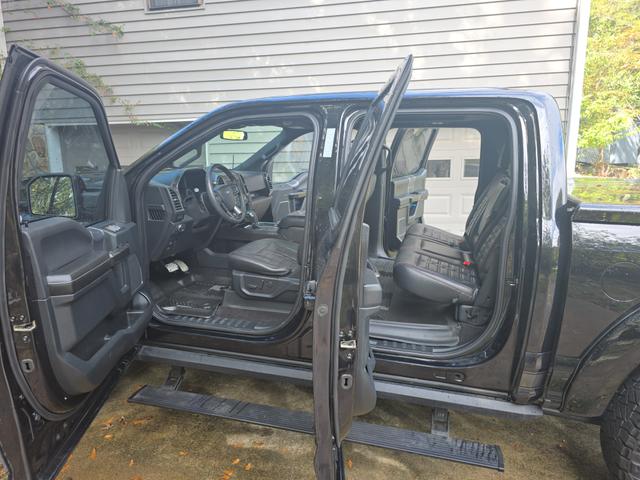 Photo of 2019 Black Ford F-150