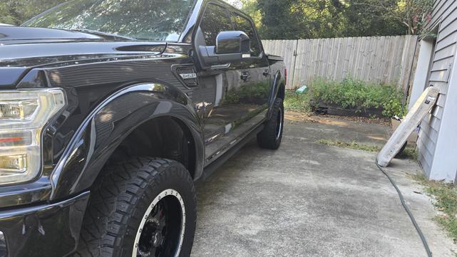 Photo of 2019 Black Ford F-150
