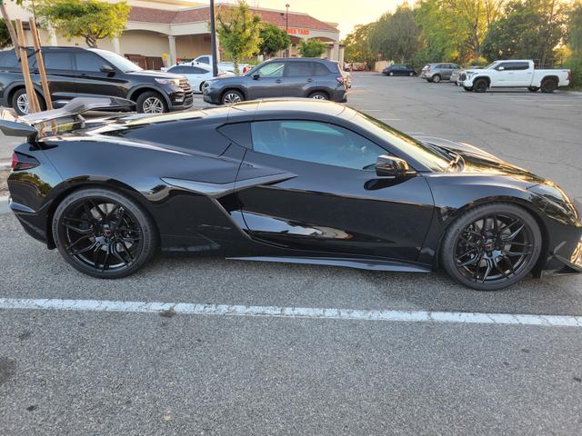 Photo of 2025 Black Chevrolet Corvette