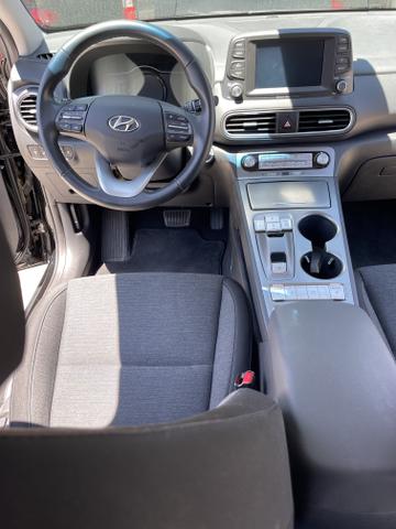 Photo of 2021 Black Hyundai KONA EV
