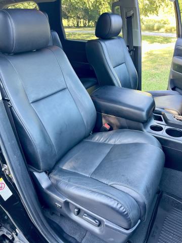 Photo of 2019 Black Toyota Sequoia