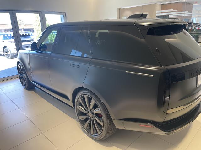 Photo of 2024 Black Land Rover Range Rover
