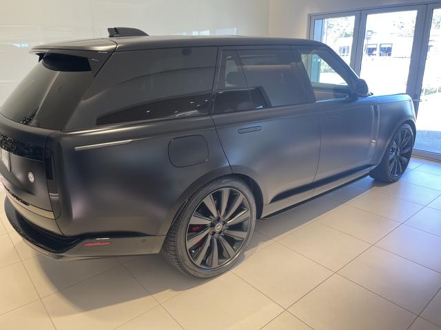 Photo of 2024 Black Land Rover Range Rover