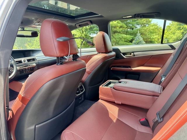 Photo of 2013 Silver Lexus GS 350