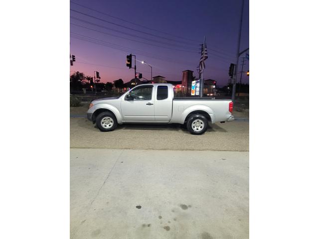 Photo of 2007 Gray Nissan Frontier