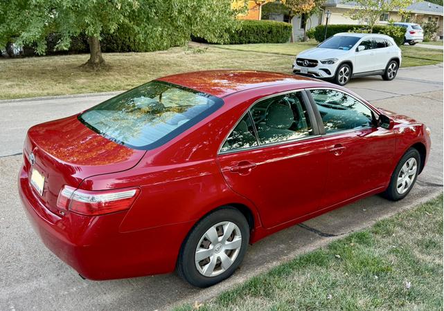Photo of 2009 Red Toyota Camry