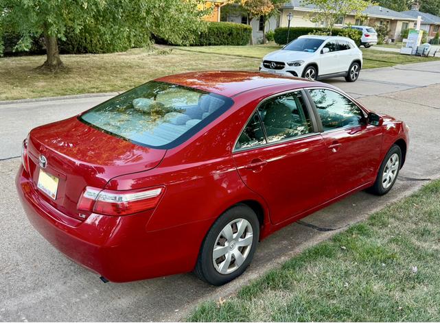 Photo of 2009 Red Toyota Camry