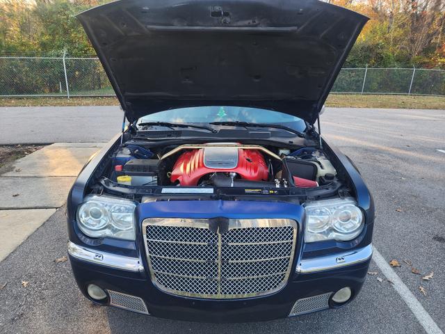 Photo of 2006 Blue Chrysler 300C