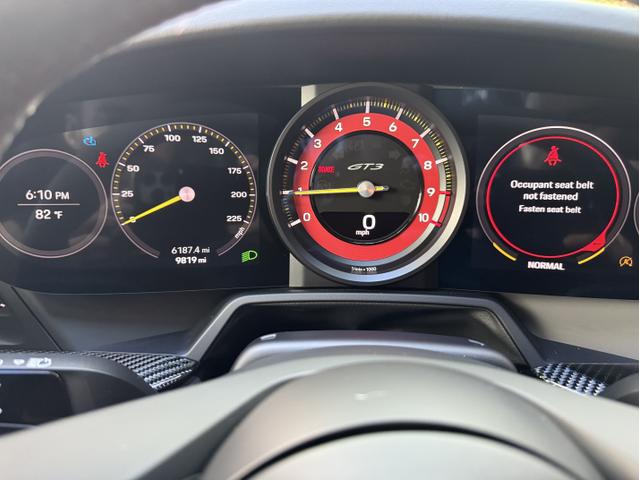 Photo of 2022 Gray Porsche 911