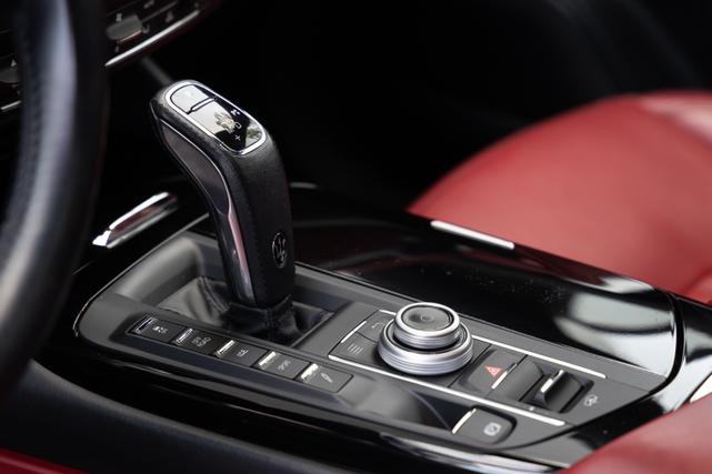 Photo of 2019 Black Maserati Levante