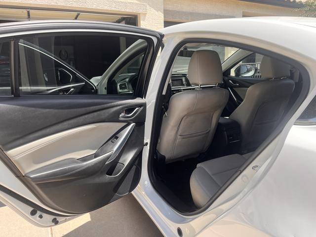 Photo of 2014 White Mazda Mazda6
