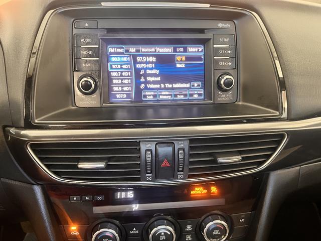 Photo of 2014 White Mazda Mazda6