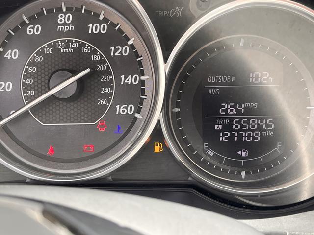 Photo of 2014 White Mazda Mazda6