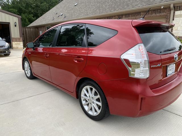 Photo of 2013 Red Toyota Prius v