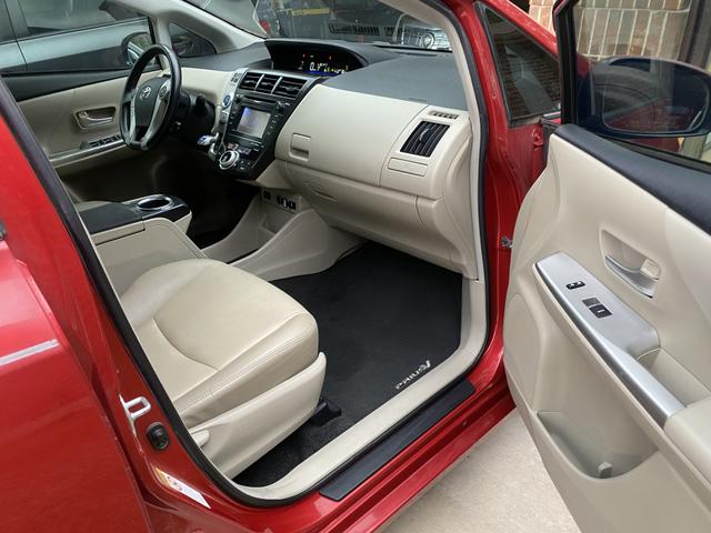 Photo of 2013 Red Toyota Prius v