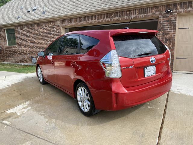 Photo of 2013 Red Toyota Prius v