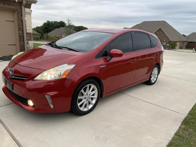 Photo of 2013 Red Toyota Prius v