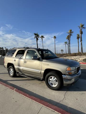 Photo of 2003 Gray GMC Yukon