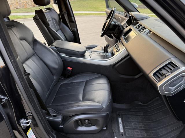 Photo of 2017 Black Land Rover Range Rover Sport