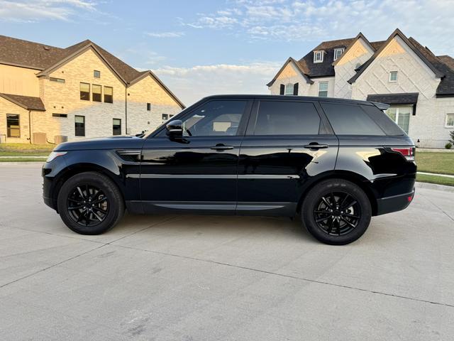 Photo of 2017 Black Land Rover Range Rover Sport