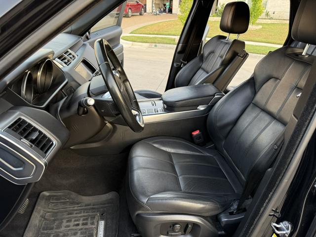 Photo of 2017 Black Land Rover Range Rover Sport