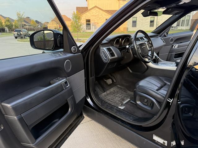 Photo of 2017 Black Land Rover Range Rover Sport