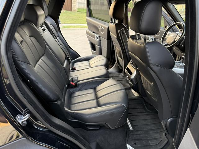 Photo of 2017 Black Land Rover Range Rover Sport