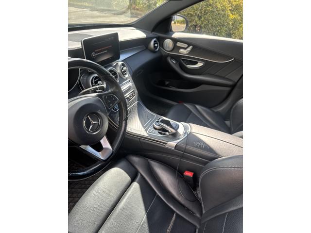 Photo of 2016 Black Mercedes-Benz C-Class