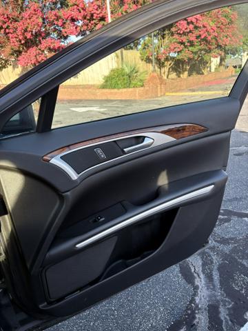Photo of 2014 Gray Lincoln MKZ Hybrid