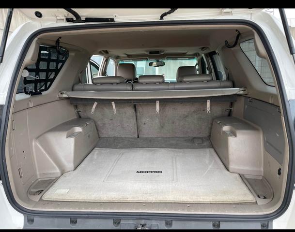 Photo of 2004 White Toyota 4Runner