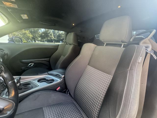 Photo of 2019 Purple Dodge Challenger