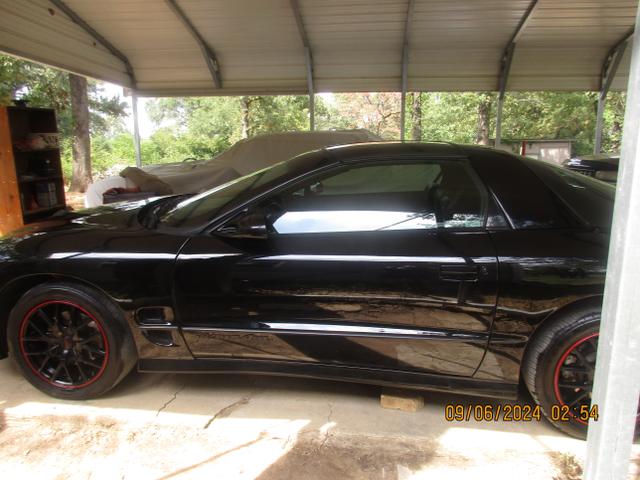 Photo of 2001 Black Pontiac Firebird