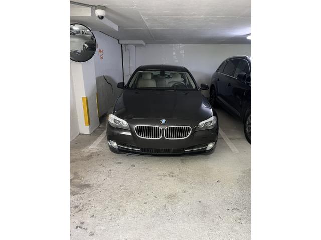 Photo of 2011 Beige BMW 535