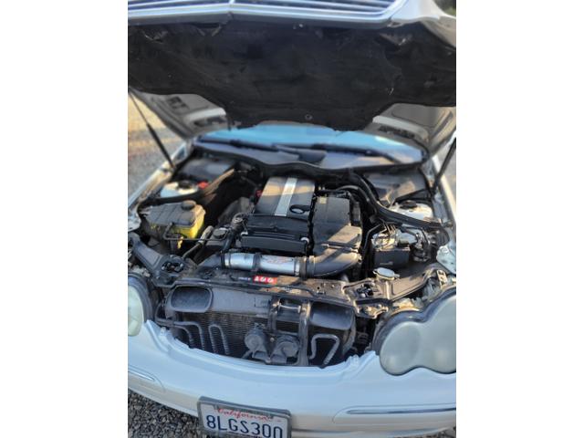 Photo of 2005 White Mercedes-Benz C-Class
