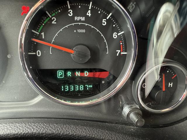 Photo of 2015 Silver Jeep Wrangler Unlimited