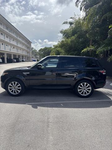 Photo of 2015 Black Land Rover Range Rover Sport
