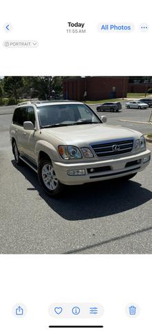 Photo of 2005 Beige Lexus LX 470