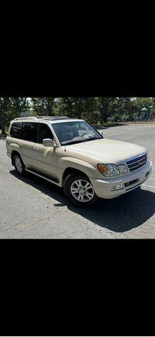Photo of 2005 Beige Lexus LX 470