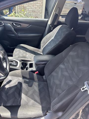 Photo of 2014 Blue Nissan Rogue