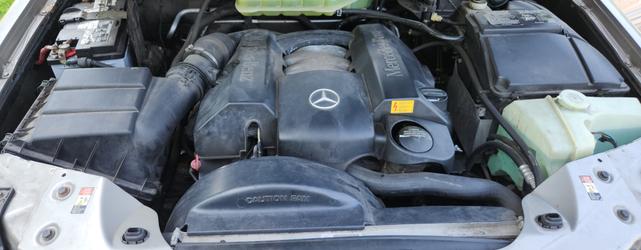 Photo of 2005 Gold Mercedes-Benz M-Class