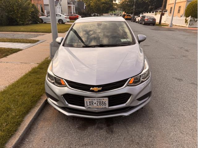 Photo of 2018 Blue Chevrolet Cruze