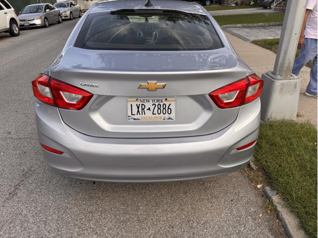 Photo of 2018 Blue Chevrolet Cruze