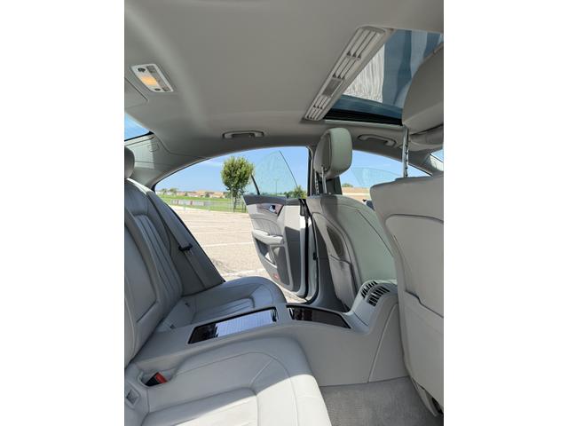 Photo of 2014 White Mercedes-Benz CLS-Class