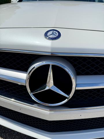 Photo of 2014 White Mercedes-Benz CLS-Class