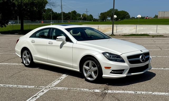 Photo of 2014 White Mercedes-Benz CLS-Class