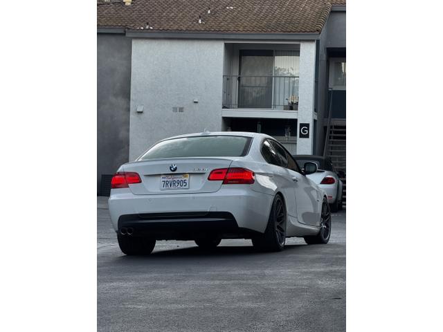 Photo of 2013 White BMW 328