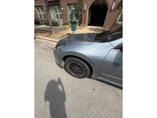 Photo of 2011 Gray Nissan Altima