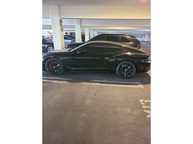 Photo of 2022 Black Bentley Continental GT