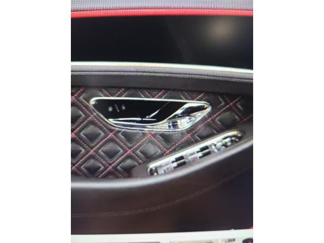 Photo of 2022 Black Bentley Continental GT