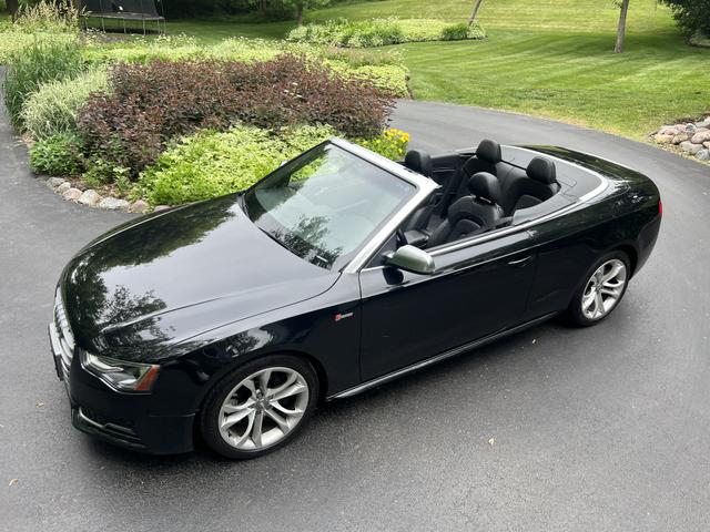 Photo of 2013 Black Audi S5